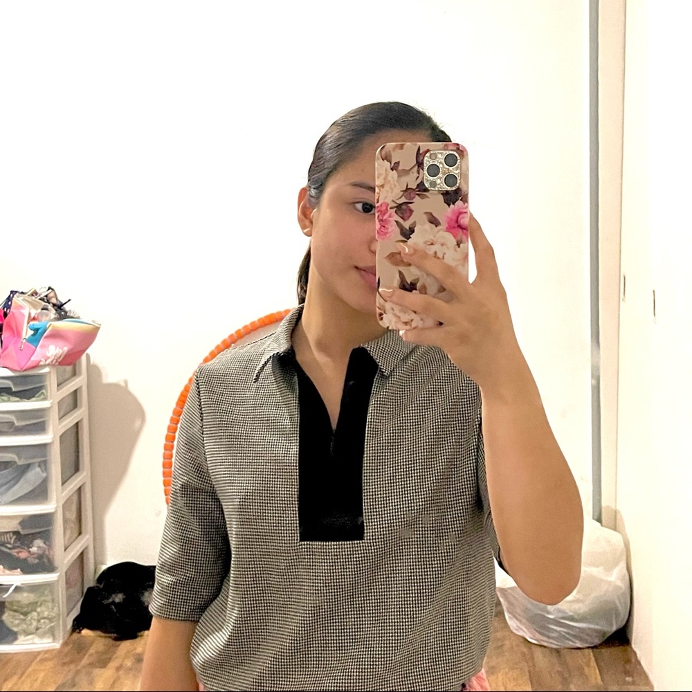 Zara Top! Good for formal events or work clothes ❤️